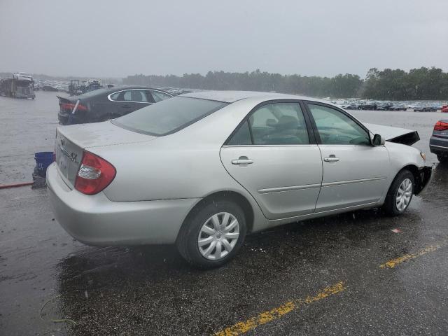 4T1BE32K73U702822 - 2003 TOYOTA CAMRY LE SILVER photo 3