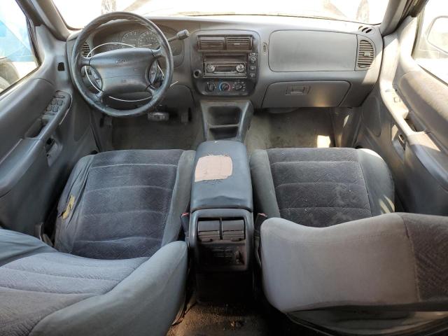 1FMZU83P91ZA45272 - 2001 FORD EXPLORER XLT GREEN photo 8