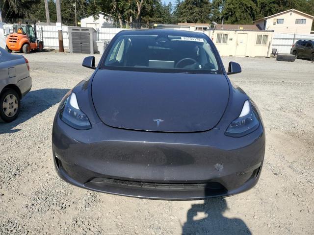 7SAYGDEFXPF917030 - 2023 TESLA MODEL Y GRAY photo 5