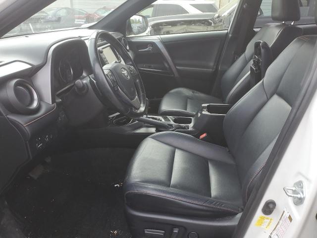JTMJFREV9HJ166664 - 2017 TOYOTA RAV4 SE WHITE photo 7
