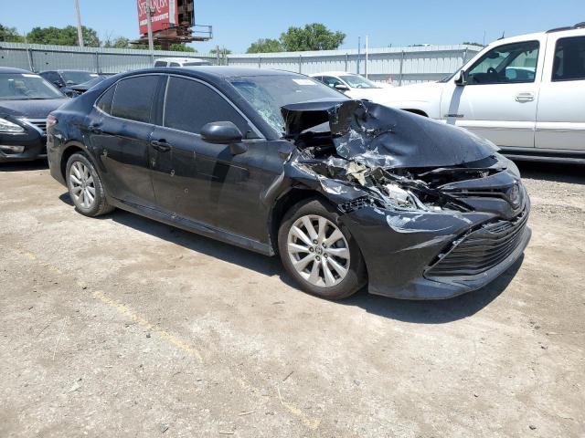 4T1C11AK2LU952085 - 2020 TOYOTA CAMRY LE BLACK photo 4