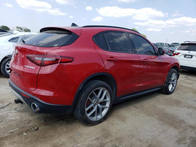 ZASFAKNN1J7C17130 - 2018 ALFA ROMEO STELVIO TI SPORT RED photo 3