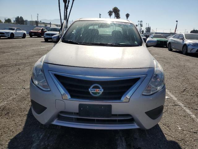 3N1CN7AP4KL873441 - 2019 NISSAN VERSA S SILVER photo 5