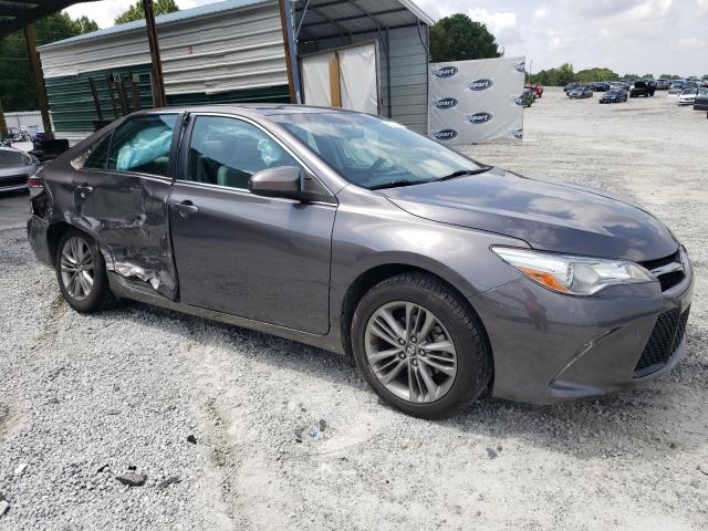 4T1BF1FK5GU190303 - 2016 TOYOTA CAMRY SE LE 灰色 照片 4