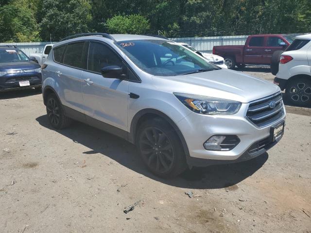 1FMCU0G97HUE34955 - 2017 FORD ESCAPE SE GRAY photo 4