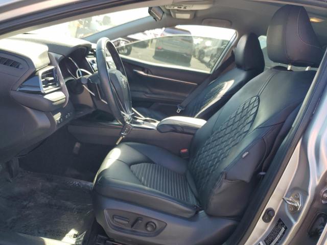 4T1B11HKXKU735335 - 2019 TOYOTA CAMRY L 银色 照片 7