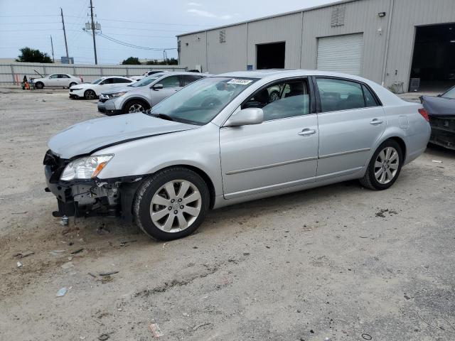 2007 TOYOTA AVALON XL, 