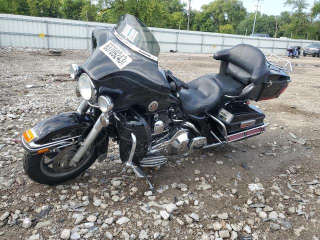 1HD1FCW174Y627790 - 2004 HARLEY-DAVIDSON FLHTCUI 黑色 照片 2