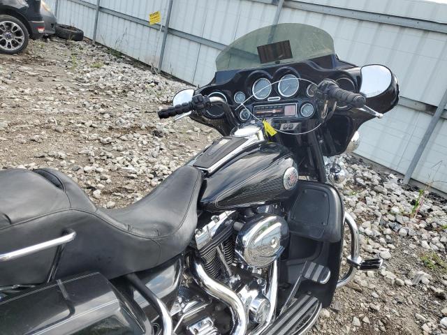 1HD1FCW174Y627790 - 2004 HARLEY-DAVIDSON FLHTCUI 黑色 照片 5