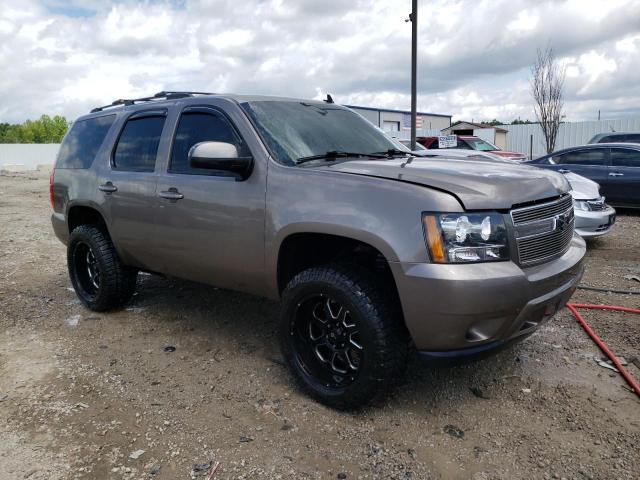 1GNSKAE01BR397886 - 2011 CHEVROLET TAHOE K1500 LS MAROON photo 4