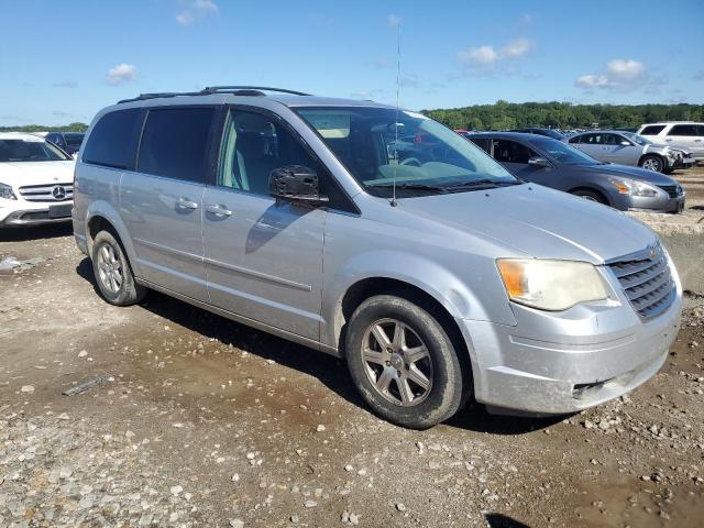 2A8HR54P78R137329 - 2008 CHRYSLER TOWN & COU TOURING ვერცხლისფერი ფოტო 4