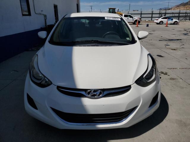 5NPDH4AE0FH563685 - 2015 HYUNDAI ELANTRA SE WHITE photo 5