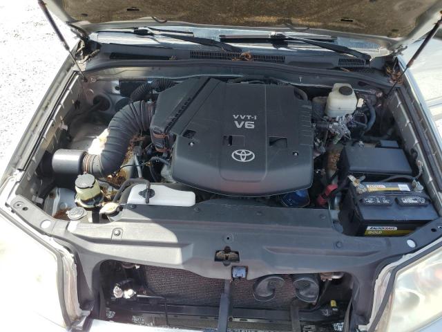 JTEBU14R650061433 - 2005 TOYOTA 4RUNNER SR5 SILVER photo 12