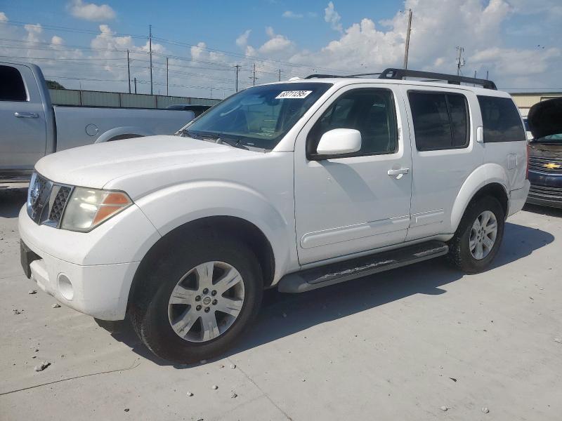 5N1AR18U76C673748 - 2006 NISSAN PATHFINDER LE WHITE photo 1