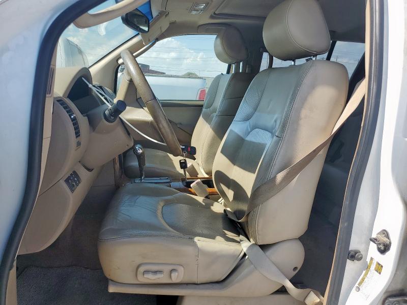 5N1AR18U76C673748 - 2006 NISSAN PATHFINDER LE WHITE photo 7