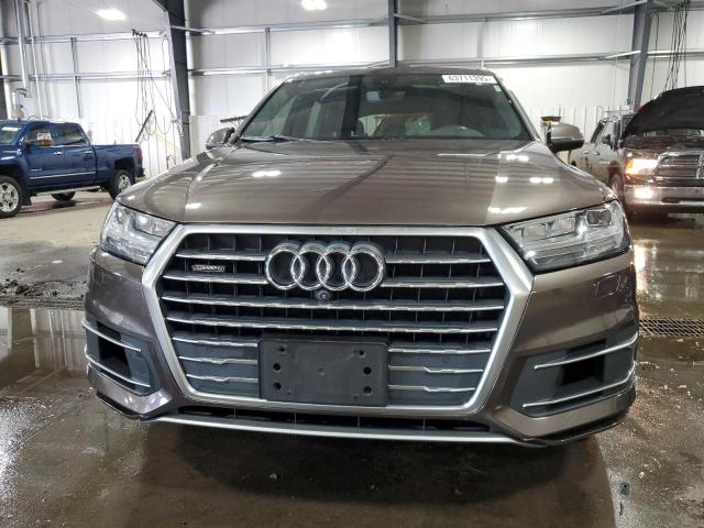 WA1LAAF72JD026009 - 2018 AUDI Q7 PREMIUM PLUS Braun Foto 5