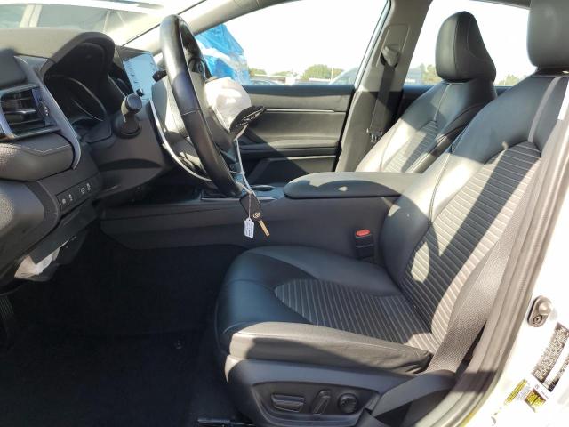 4T1G11AK0PU822393 - 2023 TOYOTA CAMRY SE NIGHT SHADE WHITE photo 7