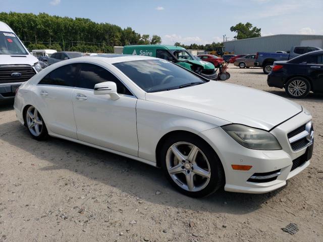 WDDLJ9BB0DA087532 - 2013 MERCEDES-BENZ CLS 550 4MATIC WHITE photo 4