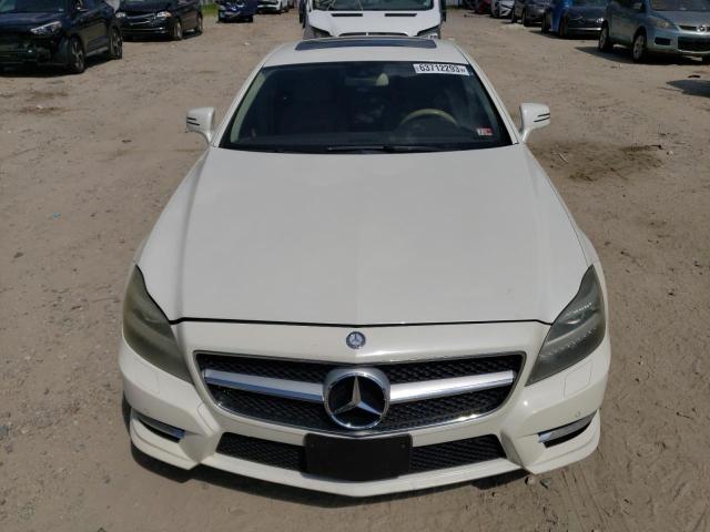 WDDLJ9BB0DA087532 - 2013 MERCEDES-BENZ CLS 550 4MATIC WHITE photo 5