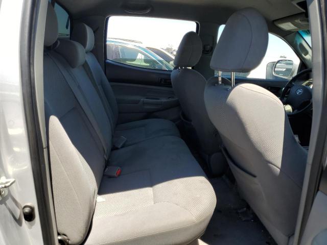 3TMJU4GN8BM124003 - 2011 TOYOTA TACOMA DOUBLE CAB PRERUNNER SILVER photo 11