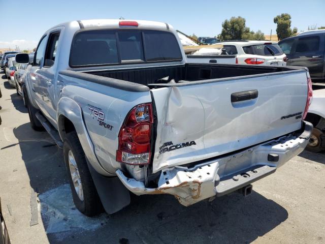 3TMJU4GN8BM124003 - 2011 TOYOTA TACOMA DOUBLE CAB PRERUNNER SILVER photo 2