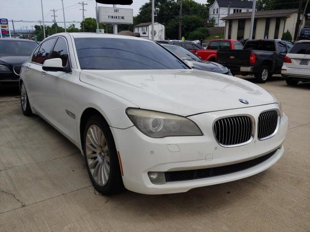 WBAKC8C5XCC434836 - 2012 BMW ALPINA B7 LXI WHITE photo 1