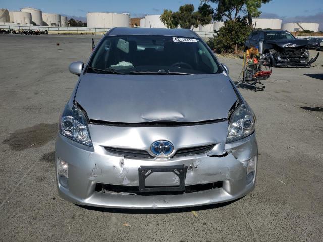 JTDKN3DU7B0288627 - 2011 TOYOTA PRIUS 银色 照片 5