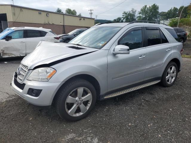 4JGBB8GB1BA697308 - 2011 MERCEDES-BENZ ML 350 4MATIC SILVER photo 1