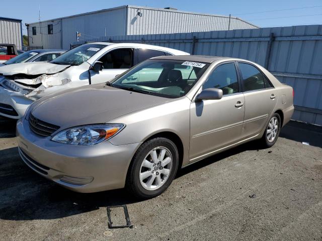 2002 TOYOTA CAMRY LE, 