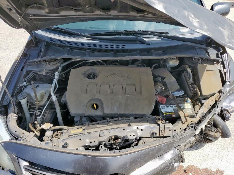 5YFBU4EE0DP120501 - 2013 TOYOTA COROLLA LE BASE GRAY photo 11