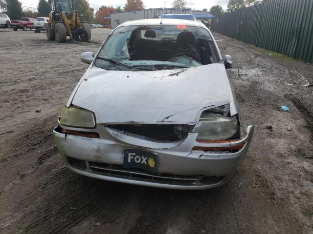 KL1TD52615B459766 - 2005 CHEVROLET AVEO BASE Gümüş foto 10