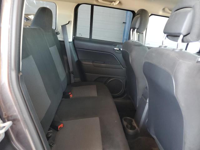 1C4NJPBA6HD207207 - 2017 JEEP PATRIOT SPORT CHARCOAL photo 10