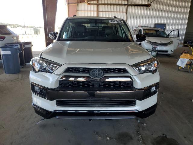 JTEBU5JRXK5698223 - 2019 TOYOTA 4RUNNER SR5/SR5 PREMIUM WHITE photo 5