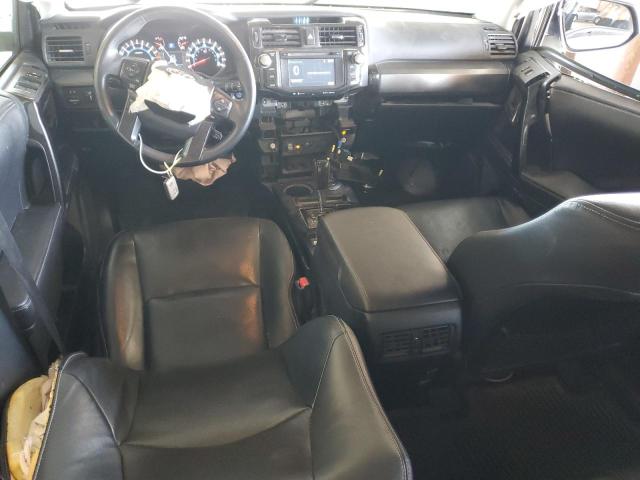 JTEBU5JRXK5698223 - 2019 TOYOTA 4RUNNER SR5/SR5 PREMIUM WHITE photo 8