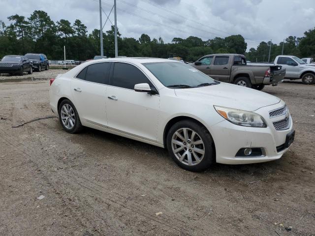 1G11H5SA8DF277443 - 2013 CHEVROLET MALIBU LTZ WHITE photo 4