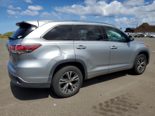 5TDKKRFH9GS151480 - 2016 TOYOTA HIGHLANDER XLE SILVER photo 3