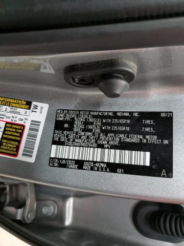 5TDGZRAH7MS076489 - 2021 TOYOTA HIGHLANDER XLE Silber Foto 13