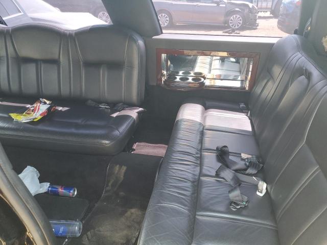 2L1FL8JW7BX755487 - 2011 LINCOLN TOWN CAR EXECUTIVE BLACK photo 5