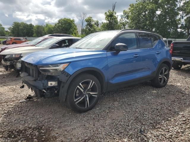 YV4162UM0M2428458 - 2021 VOLVO XC40 T5 R-DESIGN BLUE photo 1