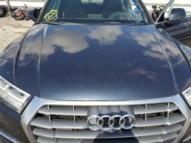 WA1CNAFY2J2109335 - 2018 AUDI Q5 PRESTIGE BLUE photo 11