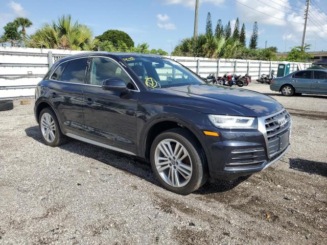 WA1CNAFY2J2109335 - 2018 AUDI Q5 PRESTIGE BLUE photo 4