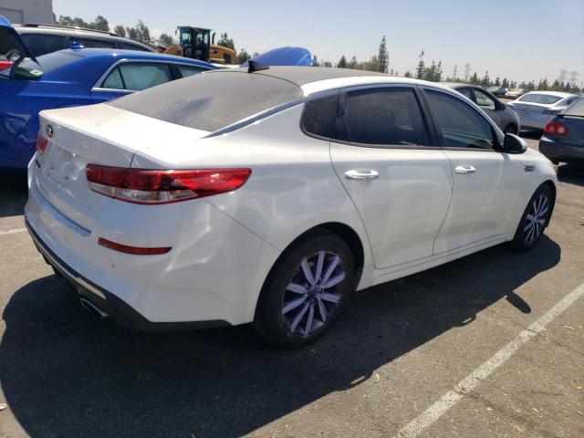 5XXGT4L37KG308559 - 2019 KIA OPTIMA LX WHITE photo 3