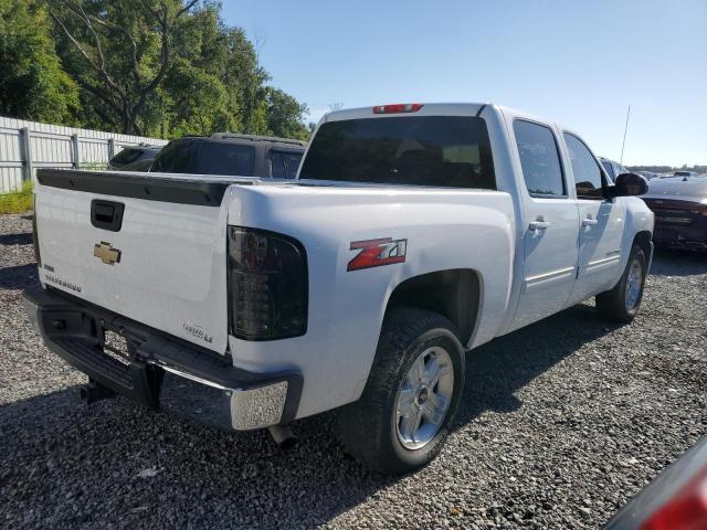 3GCPCSE02BG127034 - 2011 CHEVROLET SILVERADO C1500 LT WHITE photo 3