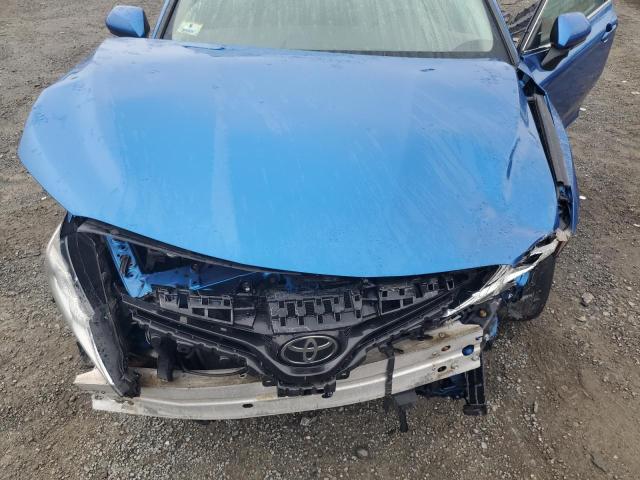 4T1B11HK4KU272317 - 2019 TOYOTA CAMRY L BLUE photo 11