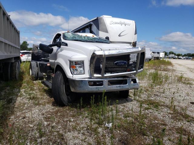 1FDWF7DE4KDF11306 - 2019 FORD F750 SUPER DUTY WHITE photo 1