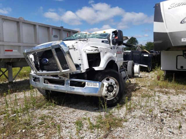 1FDWF7DE4KDF11306 - 2019 FORD F750 SUPER DUTY WHITE photo 2