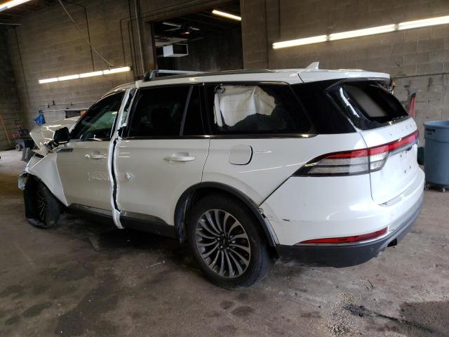 5LM5J7XC3LGL36693 - 2020 LINCOLN AVIATOR RESERVE WHITE photo 2