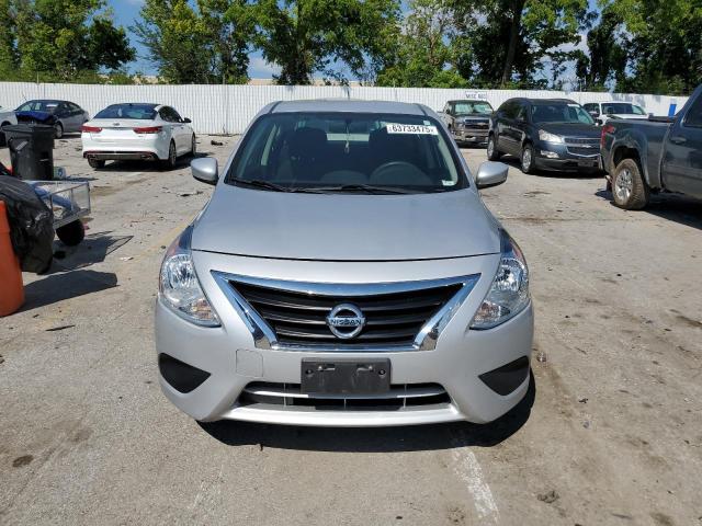 3N1CN7AP0KL845068 - 2019 NISSAN VERSA S Argent photo 5