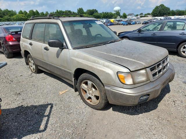 JF1SF655XXH734970 - 1999 SUBARU FORESTER S 银色 照片 4