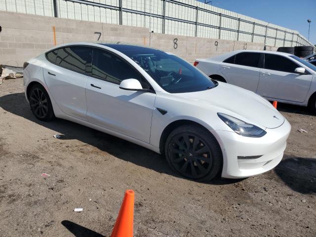 5YJ3E1EA8LF661691 - 2020 TESLA MODEL 3 WHITE photo 4